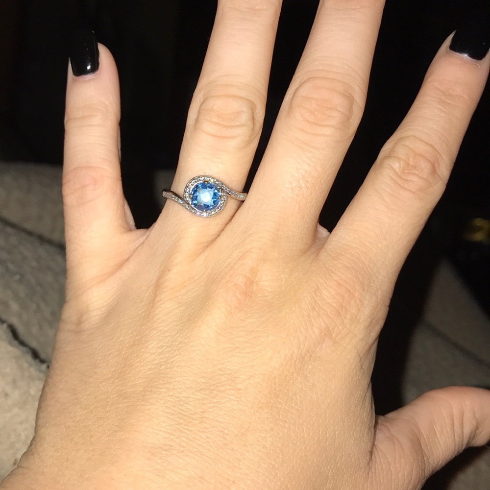 Brand new reeds ring, never worn